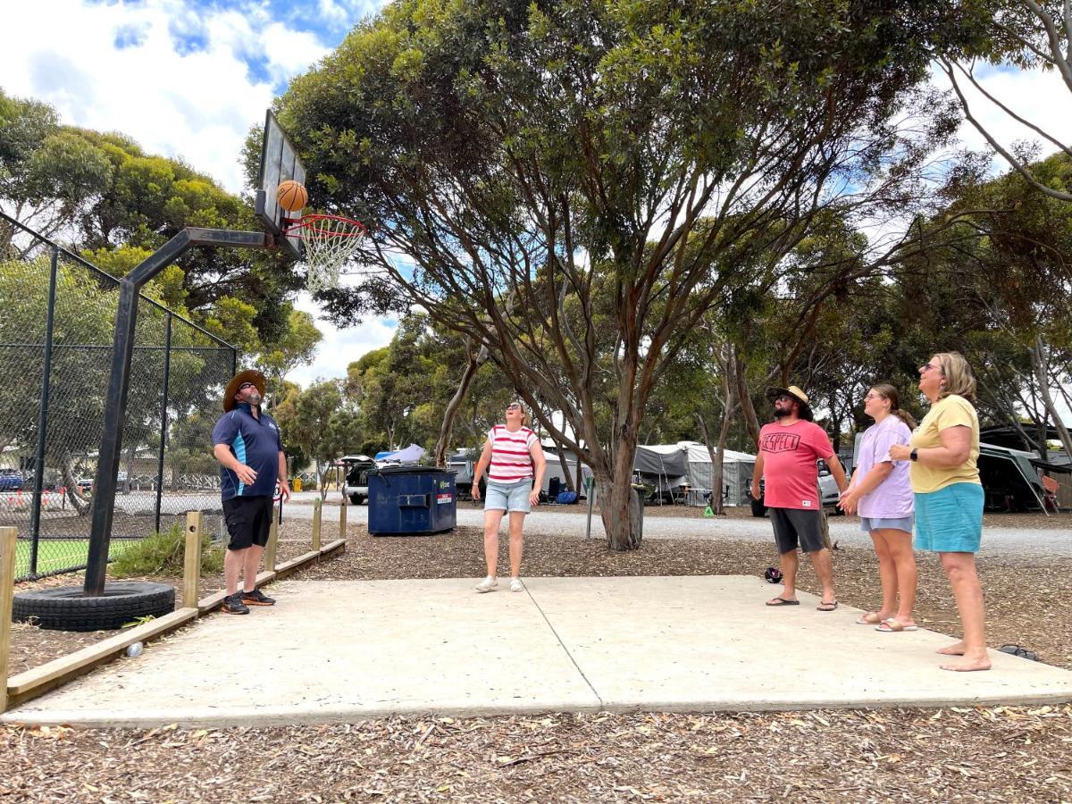 Big4 Port Willunga Tourist Park Hotel อัลดิงกา ภายนอก รูปภาพ